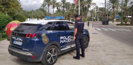 La historia de cómo un policía le ayuda en su peor momento y le consigue el trabajo de su vida
