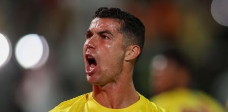 RIYADH, SAUDI ARABIA - FEBRUARY 25: Cristiano Ronaldo of Al Nassr celebrates after scoring the 1st goal during the Saudi Pro League match between Al-Shabab and Al-Nassr at Al-Shabab Club Stadium on February 25, 2024 in Riyadh, Saudi Arabia. (Photo by Yasser Bakhsh/Getty Images)