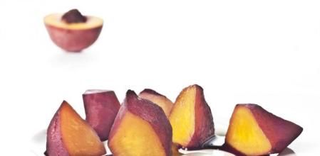 Por qué llamamos ‘de hueso’ a algunas frutas (que en realidad tienen semilla)