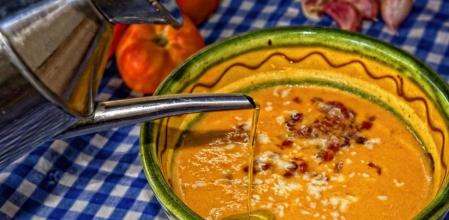 Receta de salmorejo cordobés clásico