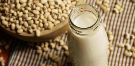 Cómo hacer bebidas vegetales tú mismo