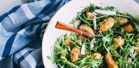 Ensalada tibia de primavera, una receta simple y deliciosa