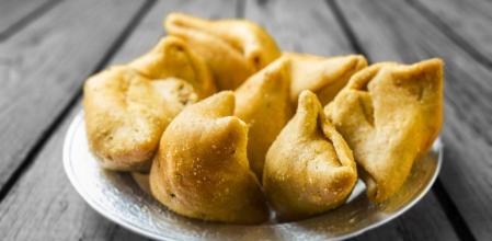 Cómo hacer samosas, una receta tradicional asiática