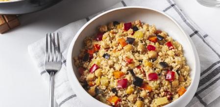 Cómo hacer un sabroso cuscús con garbanzos y verduras