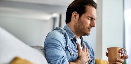 Un dolor en el pecho puede ser más o menos grave, según las características.