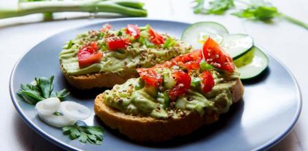 Tostada con guacamole: una receta ideal para el desayuno