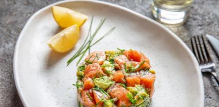 Cómo hacer tartar de salmón