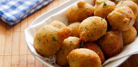 La receta de los mejores buñuelos de merluza