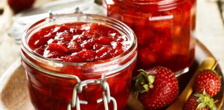 Cómo hacer una rica mermelada de fresas en el microondas