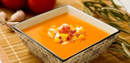 Salmorejo de fresas: la receta alternativa i fresca del clásico cordobés