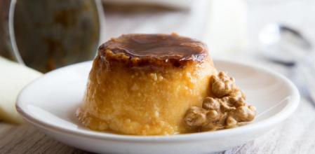 Cómo hacer flan de queso fresco con nueces