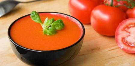 Receta del gazpacho andaluz tradicional