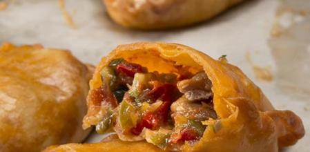 Utiliza verduras de temporada para el relleno de las empanadas de carne