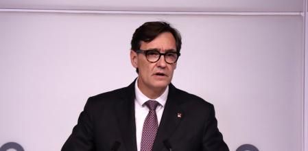 El líder del PSC, Salvador Illa, en su comparecencia en el Parlament.