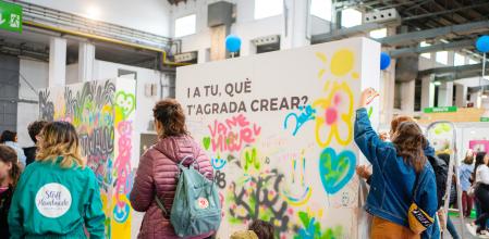 Imagen de el Handmade Festival 2024, que ahora ofrece novedades como una zona de bricolaje, carpintería y cerámica.