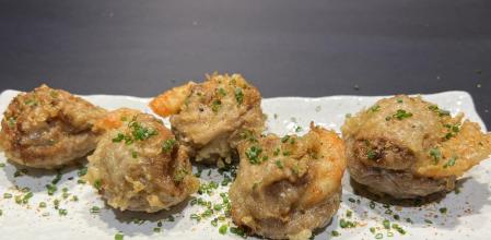La receta de shiitakes en tempura cremosos con langostinos más irresistible de Miquel Antoja