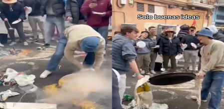 A pesar de que el arroz se cae al suelo, no dudan en comérselo