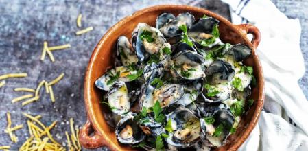 La receta más sencilla de mejillones a la crema que querrás comer cada día