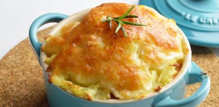 La receta tradicional británica de cottage pie