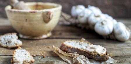 Alioli de membrillo, una receta típica de la cocina catalana de montaña