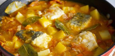 Bacalao con patatas: triunfa con esta receta
