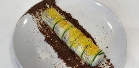 Cómo preparar este canelón de calabacín con brandada de bacalao