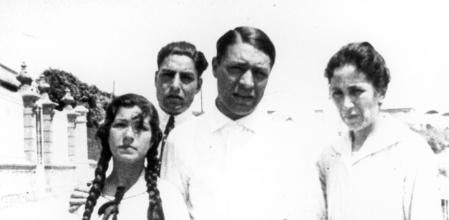 Rosa, Pere, Josep Pla i Maria Casadevall al Canadell el 1922.