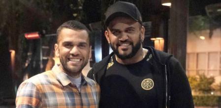 Ney Alves apoya a su hermano, Dani, quien ahora tratará de probar su inocencia tras salir de prisión.