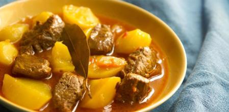 La receta del tradicional y delicioso estofado de ternera