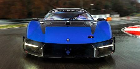 Este deportivo es una evolución del MC20 actualizada y modificada para dominar la pista.