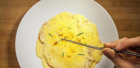 Aprende a hacer un glaseado (en menos de 1 minuto) con Joan Roca