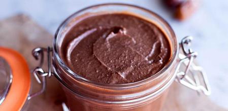 La receta de la crema de avellanas y chocolate más irresistible