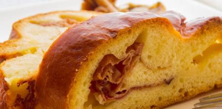 Cómo hacer panes rellenos de jamón y queso