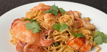 Cómo preparar noodles con bogavante paso a paso