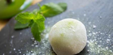 Cómo hacer mochis de té matcha caseros