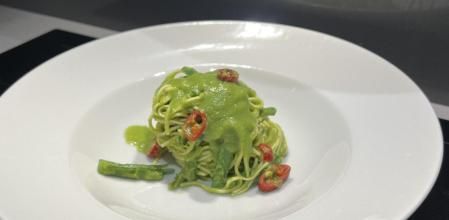 Prepara estos originales espaguetis con judía redonda y guindilla de Miquel Antoja