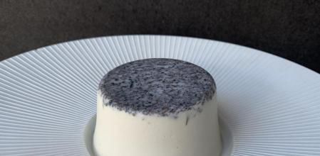 Preparar una panna cotta trufada es así de fácil