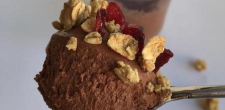 Aprende a preparar una ‘mousse de chocolate’ en 45 segundos