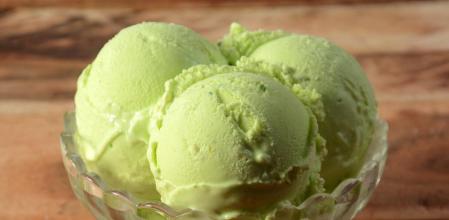 Helado de té matcha: la receta que arrasa en Japón