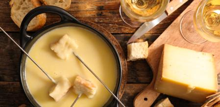 Una fondue de queso.