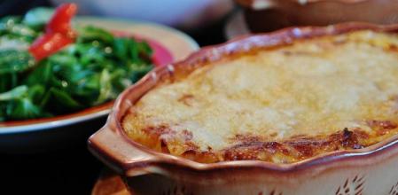 Lasaña de carne, según la receta tradicional