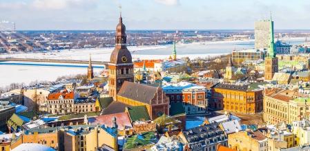Riga en Letonias.
