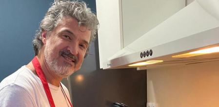 Los chefs cocinan en casa: las croquetas de jamón y pollo de Carles Abellán