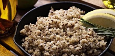 Cómo hervir la quinoa, el fondo de nevera para toda la semana