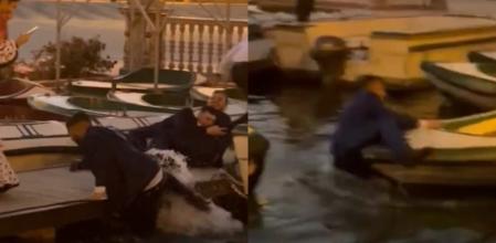 Los jóvenes protagonizan una escena única.