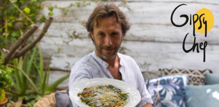 La receta de tortilla de butifarra y manzana más loca de Gipsy Chef