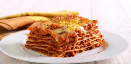9 recetas de lasaña más allá del plato tradicional con salsa boloñesa