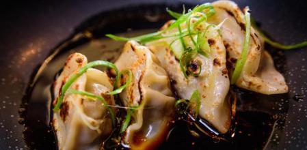 Cómo hacer ‘gyozas’ de carne en casa