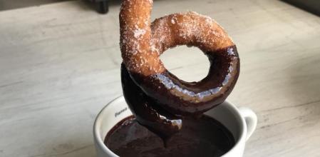 Hacer churros en casa es así de sencillo