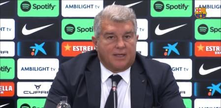 Joan Laporta defiende la continuidad de Xavi como entrenador del primer equipo masculino del Barça